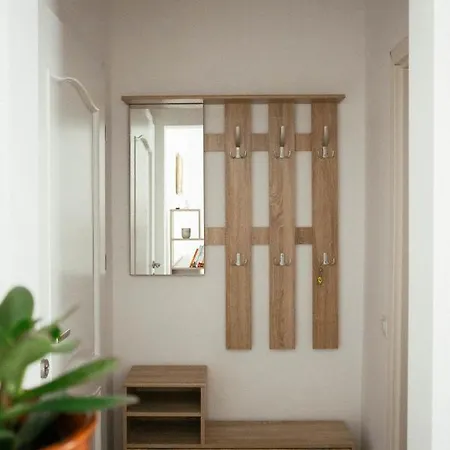 Cozy apartment on the picturesque Niraj Valley Pasareni Extérieur photo