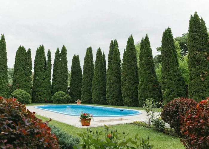 Cozy Apartment On The Picturesque Niraj Valley
